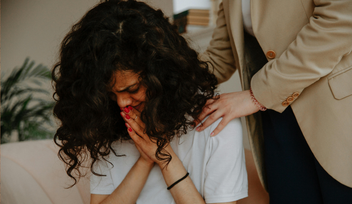 Frasi per chi affronta un momento difficile: parole di forza, conforto e speranza